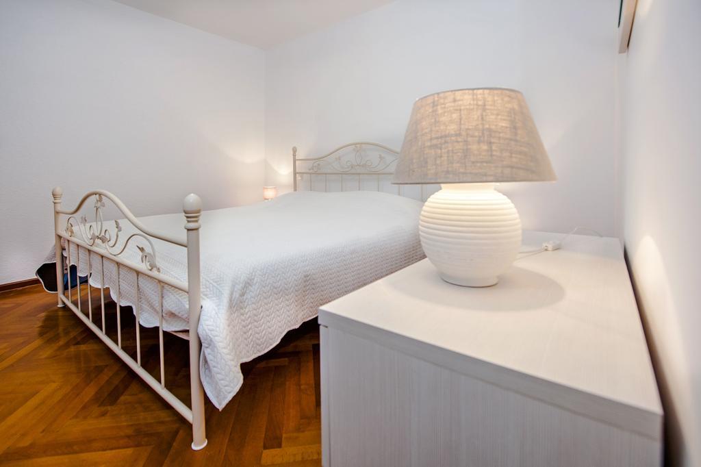 Apartma Adriana *