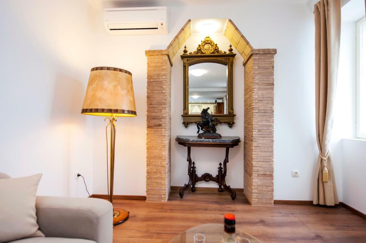 Apartment Adriana *