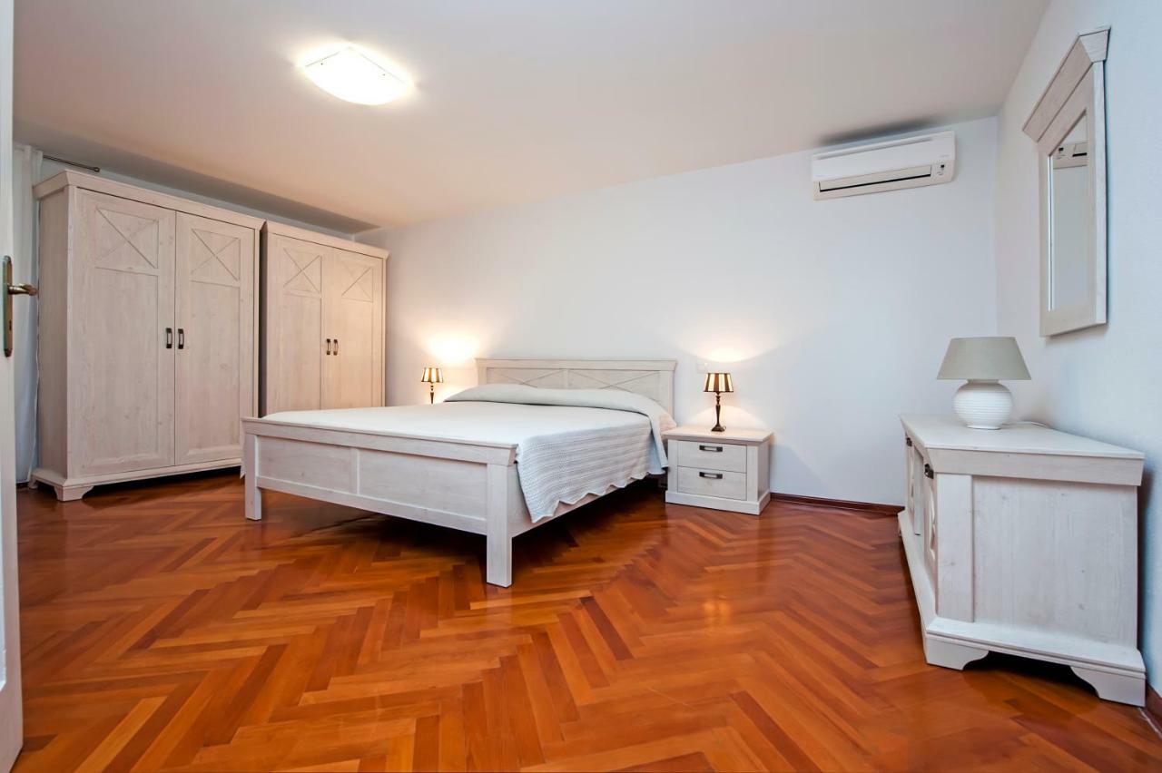 Apartment Adriana